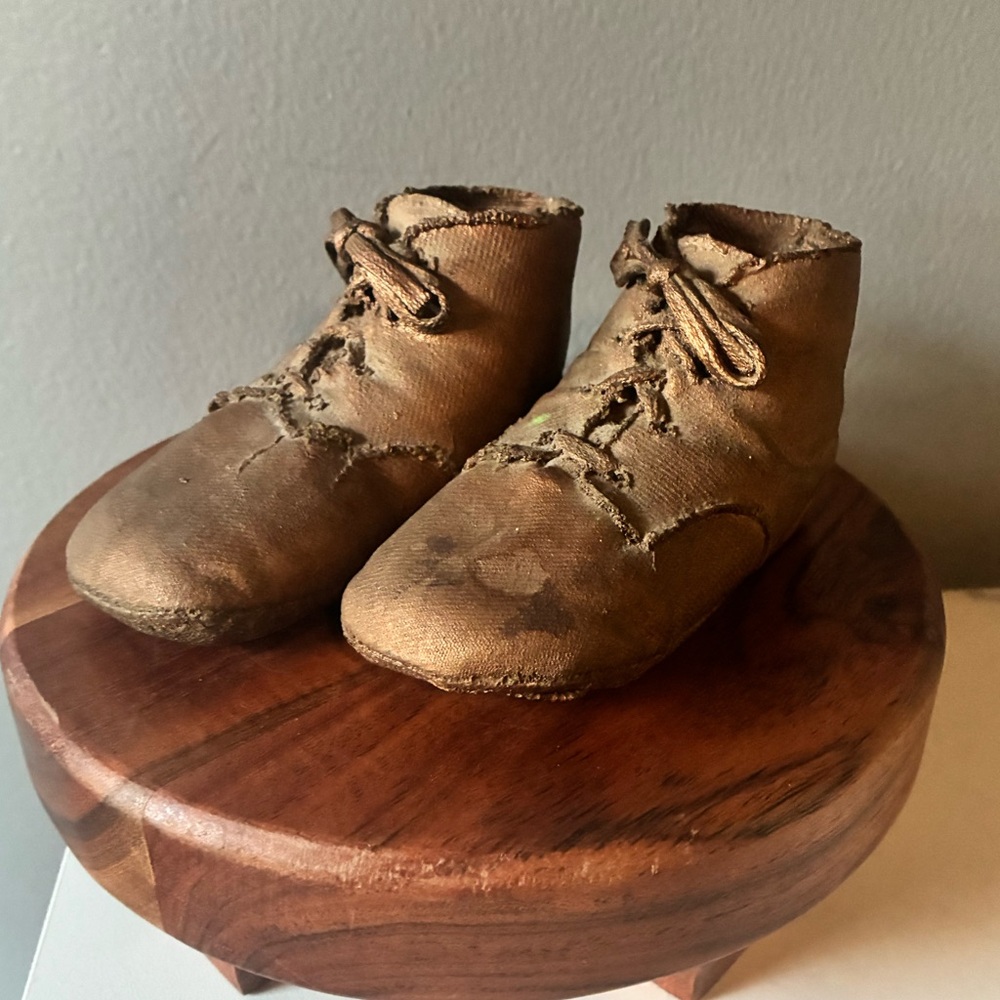 Antique Bronze Baby Shoes — Early 1900s Keepsake Pair - Vintage Nursery